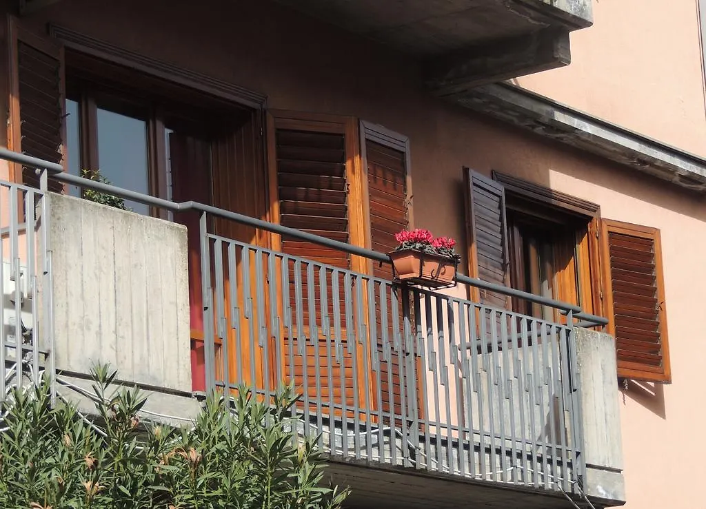 B&B Il Rosso E Il Nero